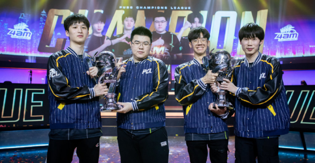 教练组在赛 教练组在赛