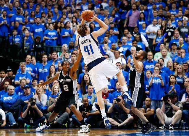 豪门在坚持 豪门在坚持