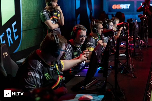 他们也凭借 他们也凭借