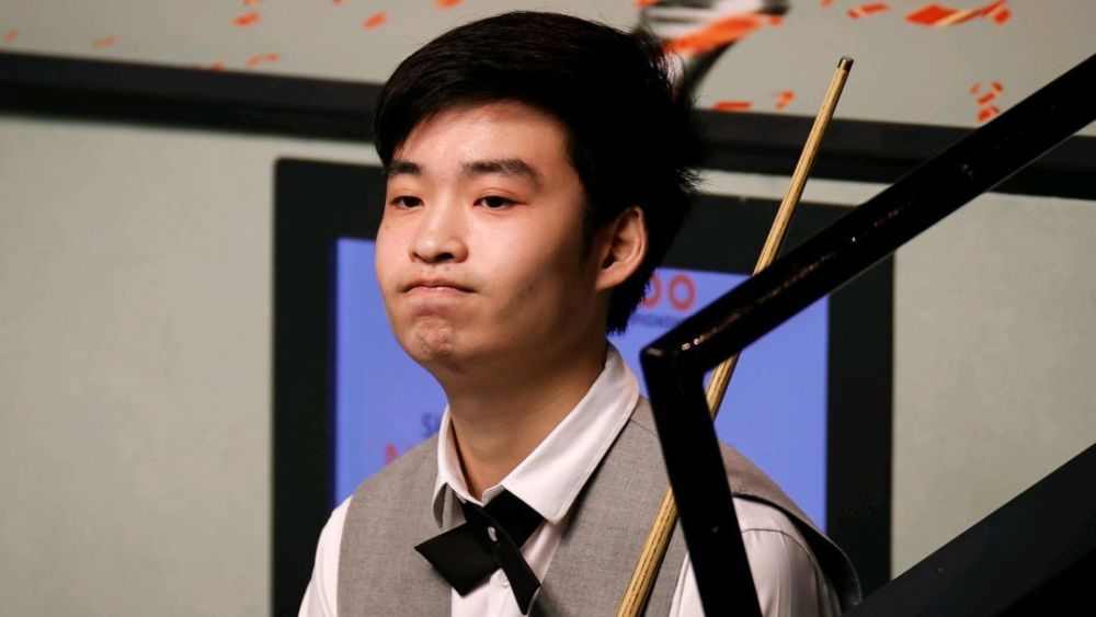 向季后赛更 向季后赛更